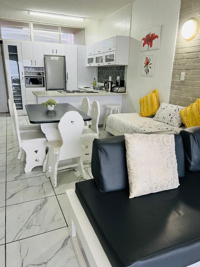 Seagull Beach Resort Flat Number 313 Маргит Экстерьер фото